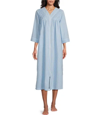 Miss Elaine Seersucker Long Check Zip-Front Robe