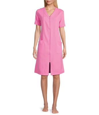 Miss Elaine Solid Diamond Jacquard Short Sleeve Knit Zip Robe