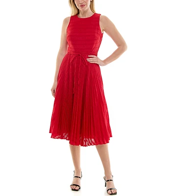 Moda Tara Crew Neck Sleeveless Pleated Fit and Flare Midi Dress