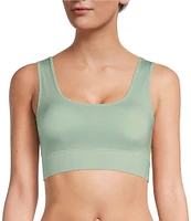 Modern Movement Scoop Neck Seamless Sports Bra