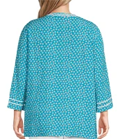 Multiples Plus Size Crinkle Printed Banded Split V-Neck 3/4 Sleeve Ric-Rac Trim Fitted Tunic