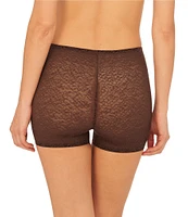 Natori Pretty Smooth: Smoothing Lace Boyshort