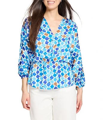 NIC + ZOE Sofia Mosaic V-Neck 3/4 Sleeve Elastic Waist Top