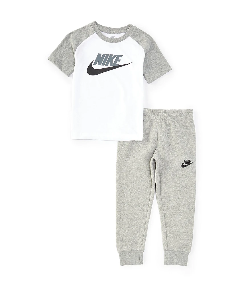 Nike Little Boys 2T-7 Raglan Sleeve Logo Knit T-Shirt & Fleece Jogger Pant Set