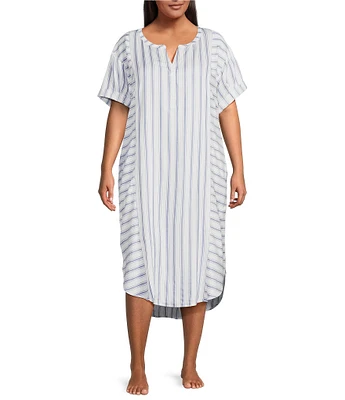 Nottibianche Plus Size Striped Split Round Neck Short Sleeve Woven Caftan