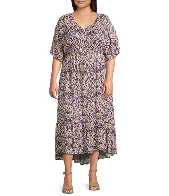 Nurture Plus Size V-Neck Short Sleeve Midi Dress