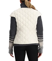 Obermeyer Perry HydroBlock® Classic Toray® Airtastic Cap Sleeve Snap Front Quilted Down Vest