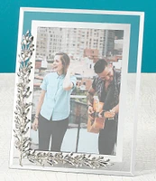 Olivia Riegel Laurel Frame