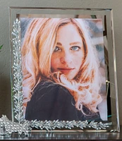 Olivia Riegel Laurel Frame