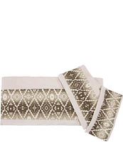 Paseo Road by HiEnd Accents Chalet Southwestern Geometric Pattern 3-Piece Bath Towel Set