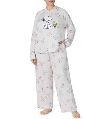 Peanuts Plus Size Snoopy Toss Print Long Sleeve Hoodie & Wide Leg Pant Pajama Set