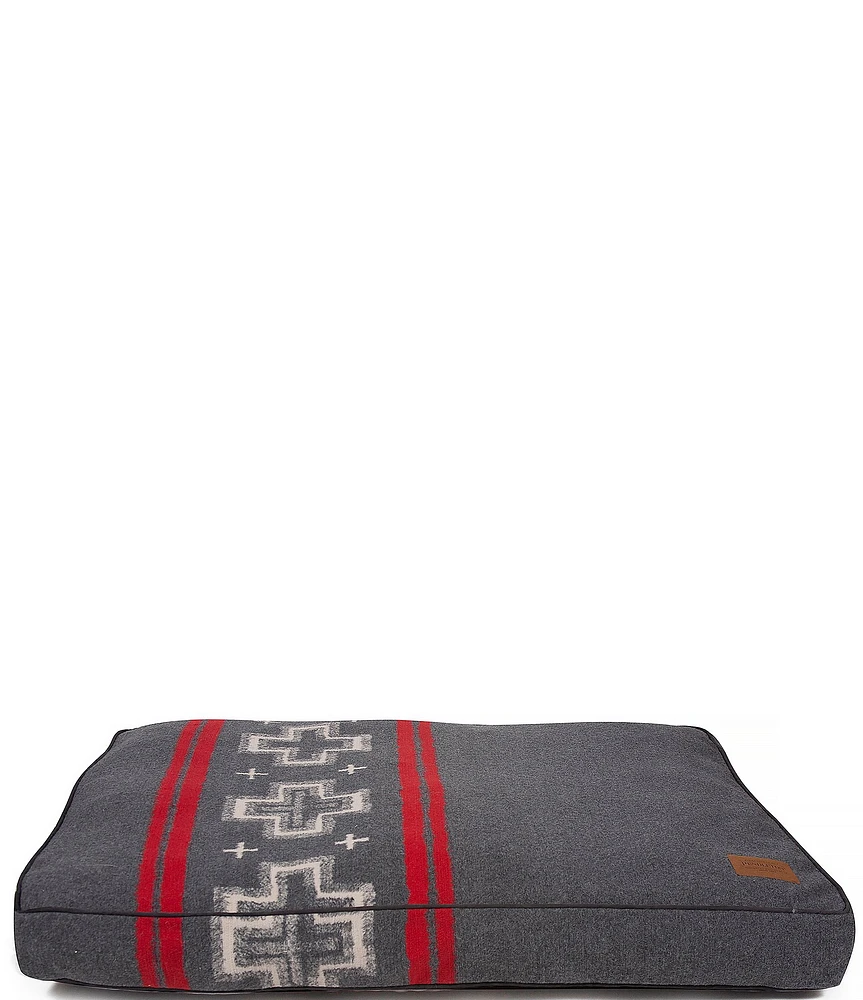 Pendleton San Miguel Classic Napper Dog Bed with Removeable Cover