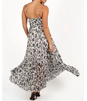 Petal & Pup Achanti Floral Print Sweetheart Neck Sleeveless Pleated Maxi Dress