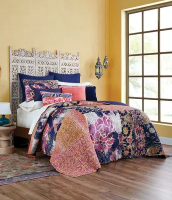 Poetic Wanderlust Tracy Blue Multi Floral Patterned Porter Livia Quilt