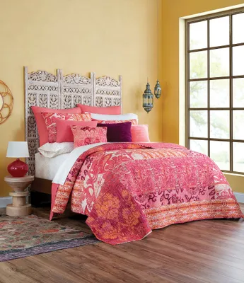 Poetic Wanderlust Tracy Porter Pink Patterned Verity Cotton Quilt