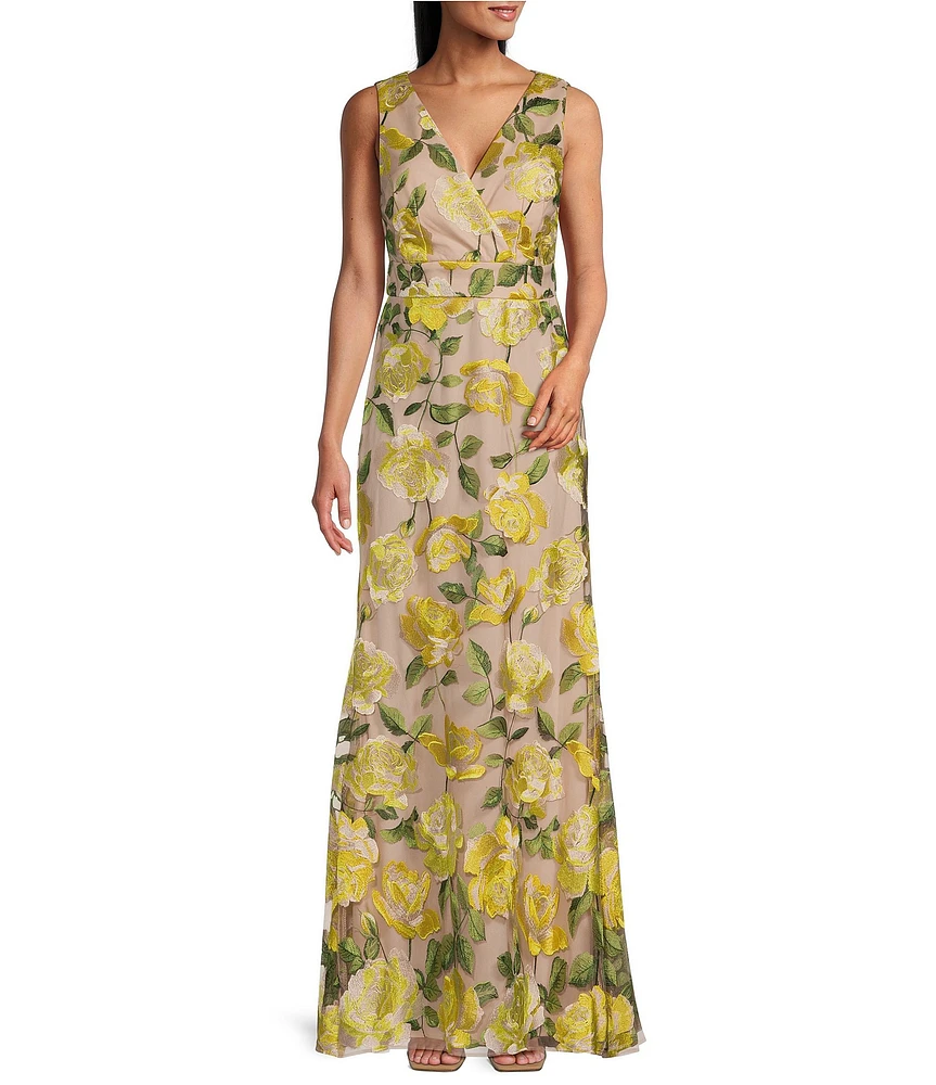 R & M Richards V-Neck Sleeveless Yellow Rose Embroidered Dress