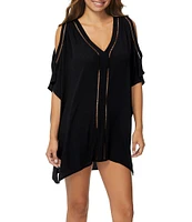 Raisins Solid Samba V-Neck Crochet Caftan Swim Cover-Up