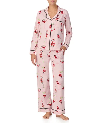 Room Service Long Sleeve Notch Collar Cozy Jersey Santa Print Holiday Pajama Set