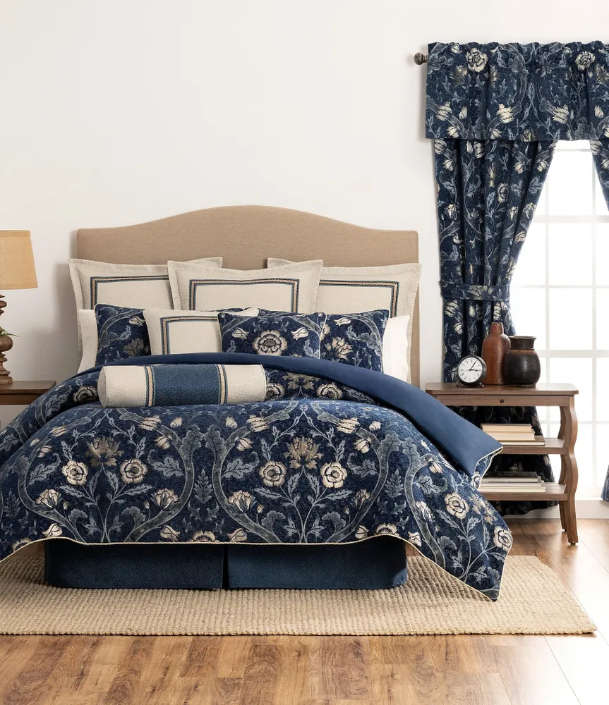 Rose Tree Cynthia Comforter Set