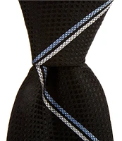 Roundtree & Yorke Duke Double Stripe Print 3 1/4#double; Woven Silk Tie