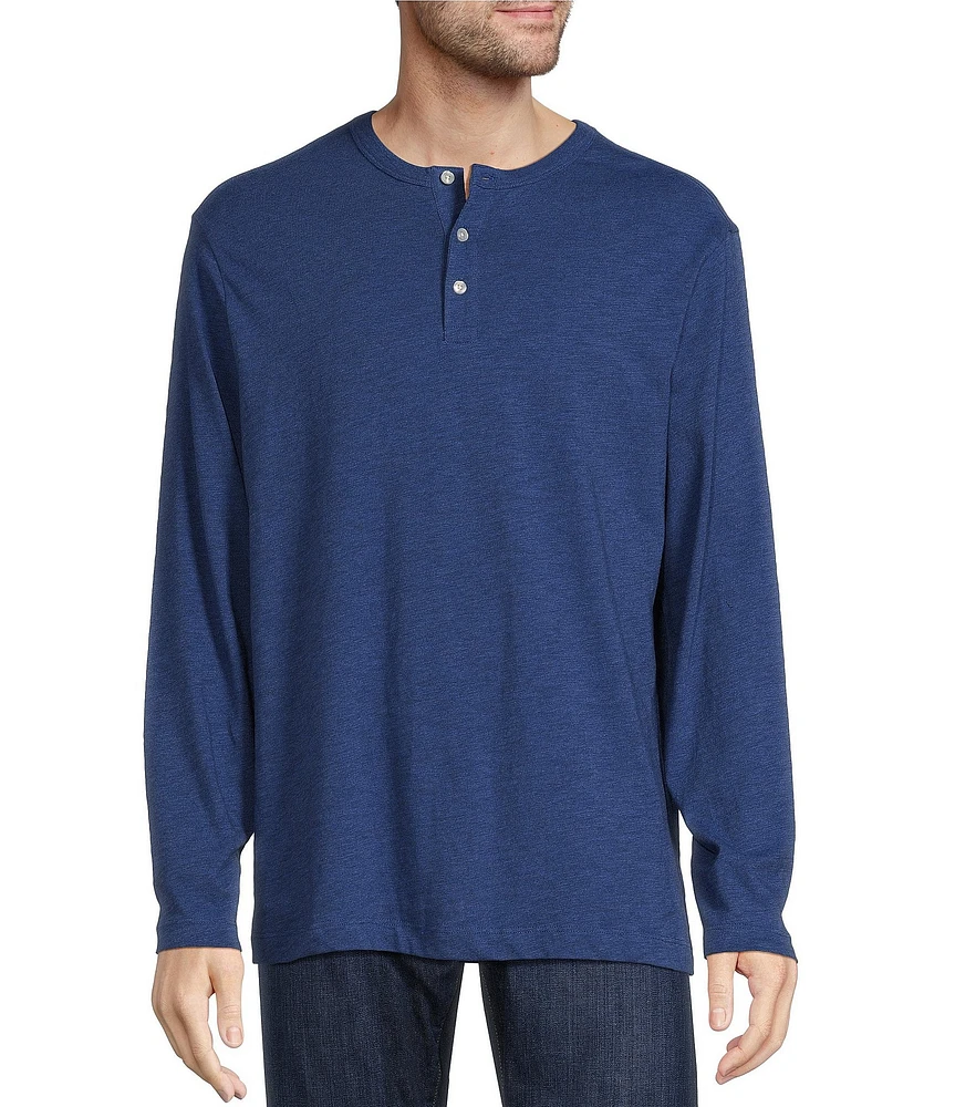 Roundtree & Yorke Long Sleeve Solid Henley Pullover