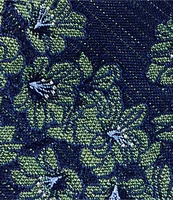 Roundtree & Yorke Margy Floral 2 3/4#double; Silk Tie