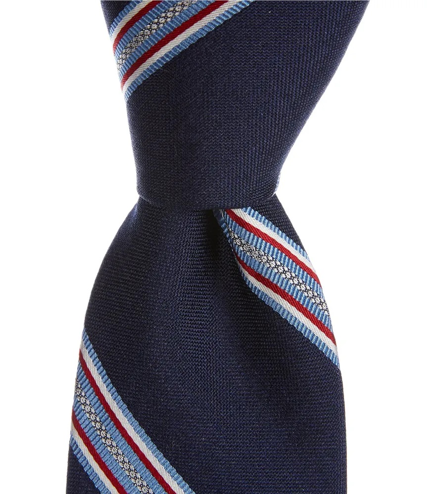 Roundtree & Yorke Nine Stripe 2 3/4#double; Silk Tie