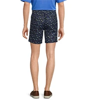 Roundtree & Yorke Performance Flat Front Straight Fit Fish Print 7#double; Inseam Shorts