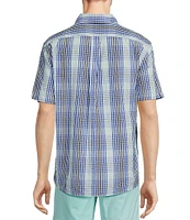 Roundtree & Yorke Short Sleeve Medium Plaid Seersucker Sport Shirt