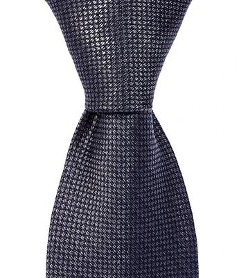 Roundtree & Yorke Solid 2 3/4#double; Silk Tie