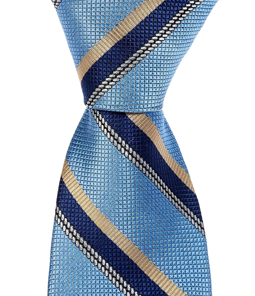 Roundtree & Yorke Striped 2 3/4#double; Silk Tie