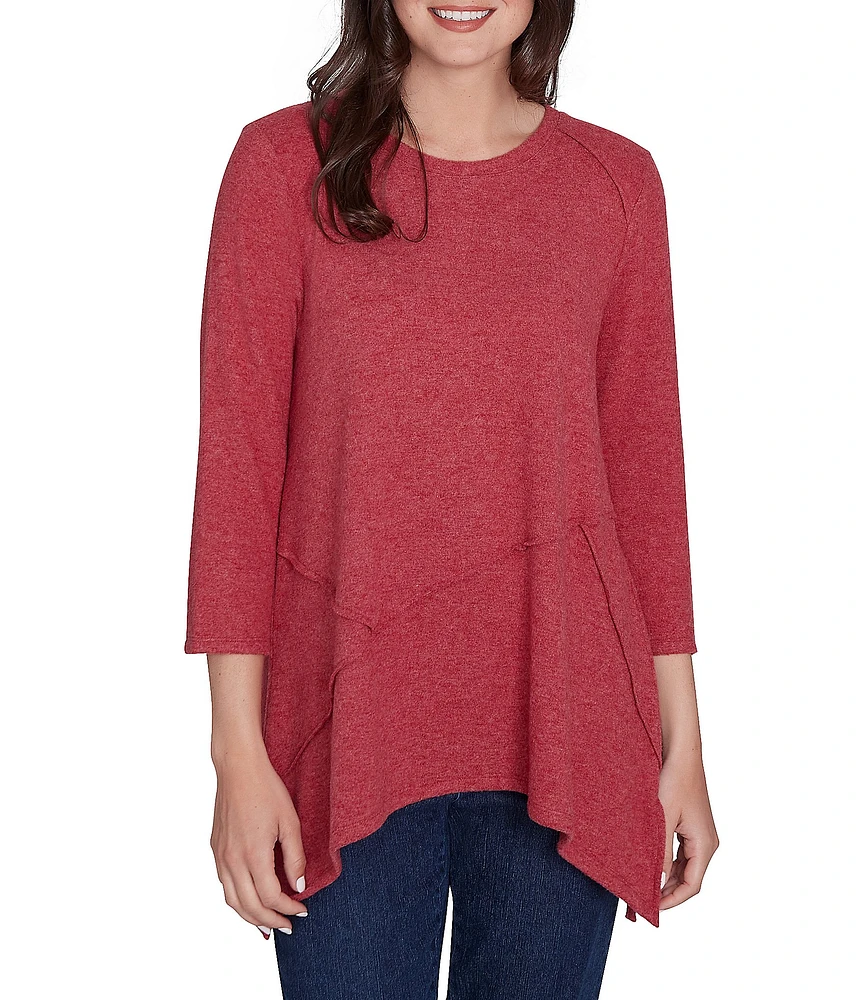 Ruby Rd. Knit Scoop Neck 3/4 Sleeve Shark-Bite Hem Top