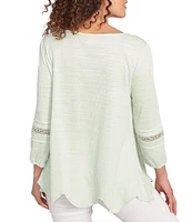 Ruby Rd. Petite Size Knit Scoop Neck 3/4 Bishop Sleeve Lace Trim Scallop Hem Top
