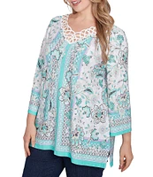 Ruby Rd. Plus Size Crepe Knit Printed Lace Trim V-Neck 3/4 Sleeve Top