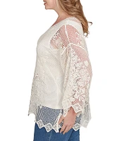 Ruby Rd. Plus Size Crochet Medallion Floral Pattern Scoop Neck 3/4 Wide Flared Sleeve Top