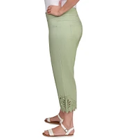 Ruby Rd. Plus Tencel ™ Pull-On Lace Scallop Hem Capri Pants