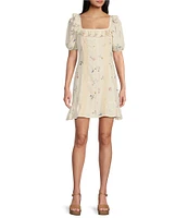Sadie & Sage Floral Print Square Neck Short Sleeve Ruffled Crochet Lace Trim Mini Dress