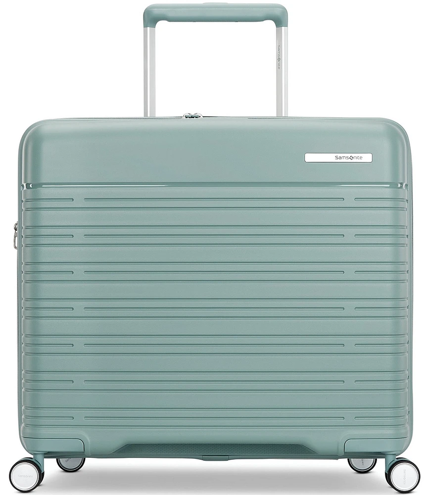 Samsonite Elevation™ Plus Expandable Hardside Medium Glider Spinner Suitcase