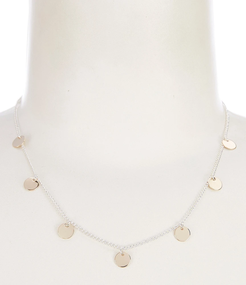 Simplicity Shakey Disc Drop Frontal Short Two Tone Chain Collar Necklace