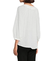 Slim Factor By Investments Sloane V-Neck 3/4 Sleeve Top