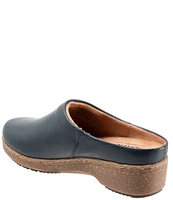 SoftWalk Arvada Leather Clogs