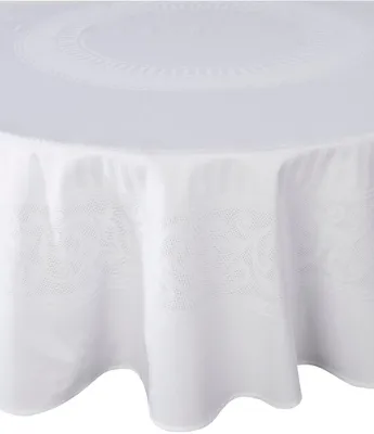 Southern Living Damask Jacquard Round Tablecloth