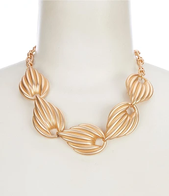 Southern Living Graduating Line Textured Metal Frontal Collar Necklace