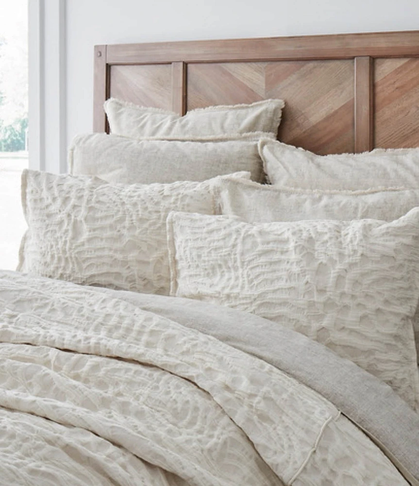 Southern Living Simplicity Collection Arie Crinkle Jacquard Comforter