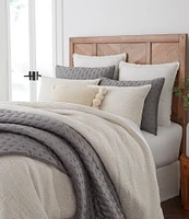 Southern Living Simplicity Collection Brendan Quilt