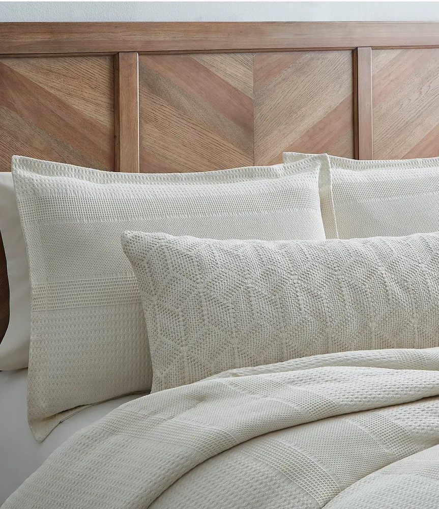 Southern Living Simplicity Collection Jasper Lightweight Comforter