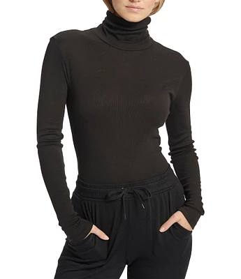 Splendid Classic Turtleneck Long Sleeve Top