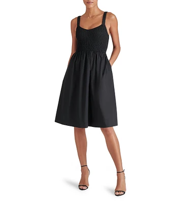 Steve Madden Fleur Poplin Sweetheart Neck Sleeveless Smocked Dress