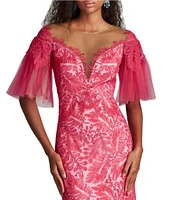 Tadashi Shoji Embroidered Sweetheart Neck Short Sleeve Mermaid Gown