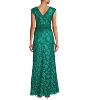 Tadashi Shoji Floral Embroidered Lace V-Neck Sleeveless Bow Gown